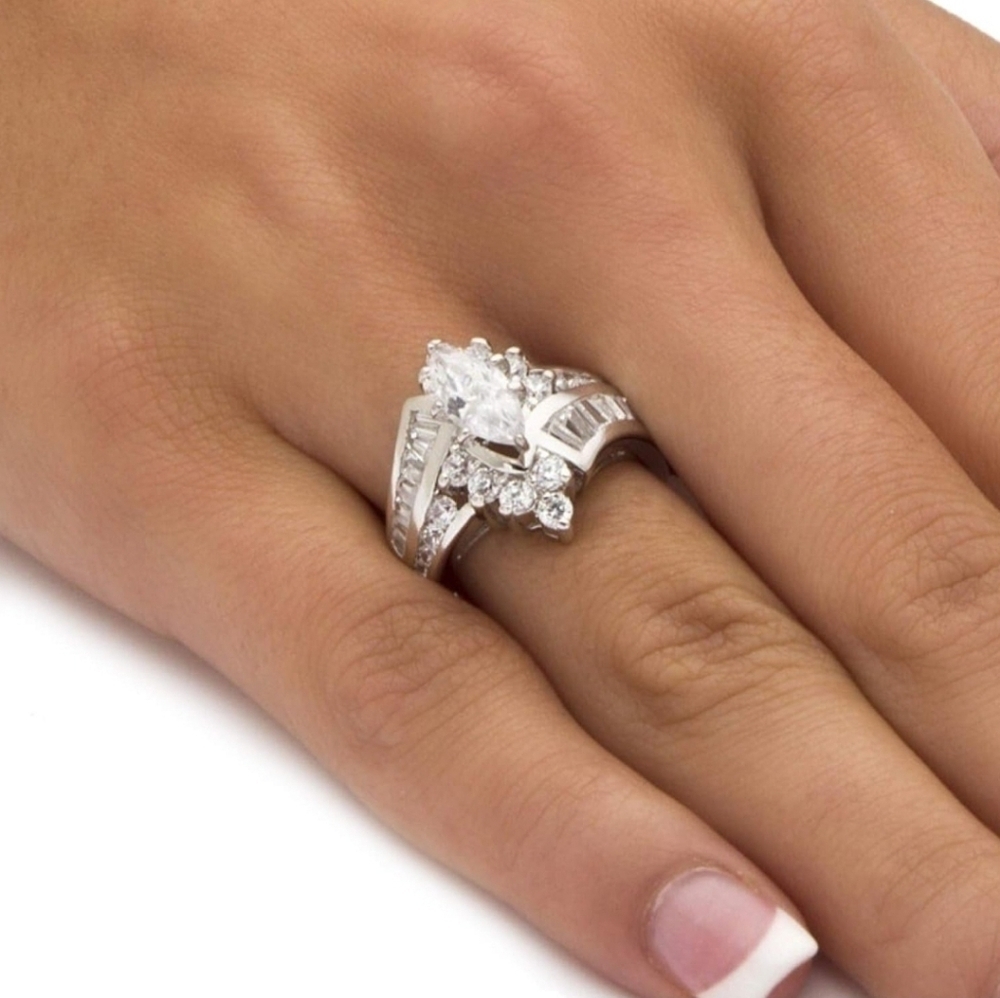 Beautiful sterling ring - Picture 3 of 3